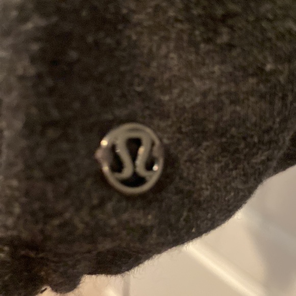 Lululemon Gray Gratitude Wrap JACKET - Picture 11 of 12
